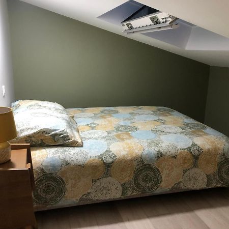 Duplex Avec Piscine Apartment Villenave-d'Ornon Bagian luar foto